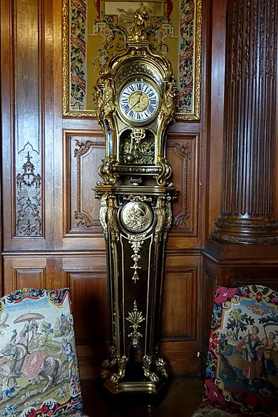 Pedestal clock by André-Charles Boulle, movement by George Graham, 1720-1725 - Waddesdon Manor - Buckinghamshire, England - DSC07655
