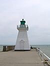 Port Dover Lighthouse closeup.jpg