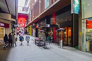 QV Square Red Cape Lane shops 201708