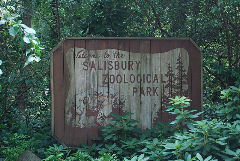 Salisbury Zoo Sign