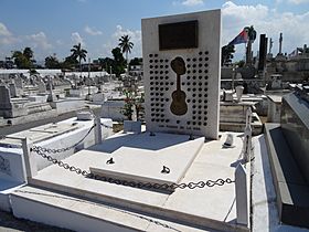 Santiago de Cuba, Compay Segundo tomb