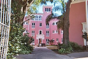 Spanish apartments davis island