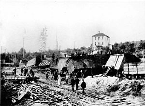 Train wreck in University District, August 20, 1894, (Seattle Collection)