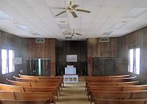 West-end-church-of-christ-interior-tn1