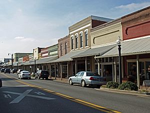 The Hartselle Downtown Commercial Historic District was added to the National Register of Historic Places on April 22, 1999.