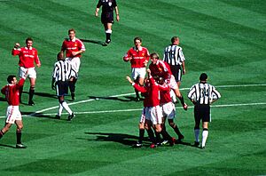 1999 FA Cup Final Scholes goal celeb (cropped)