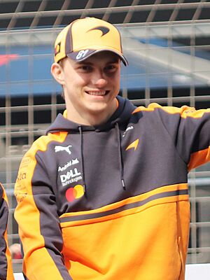 2026 Chinese GP - Oscar Piastri (cropped) (cropped).jpg
