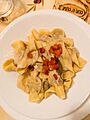 Casoncelli in una grande padella