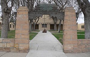 Clayton NM school W gate 1