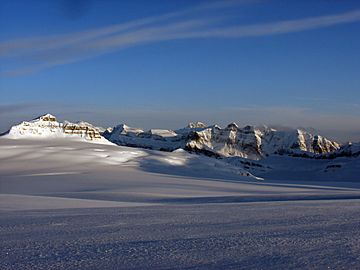 Columbia icefield view.jpg