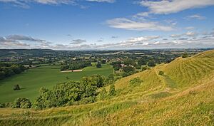 Hambledon Hill and Child Okeford 20080714
