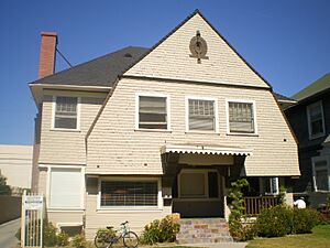 House at 2813 S. Menlo Ave., Los Angeles