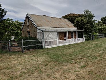 House at Hoskinston, New South Wales.jpg