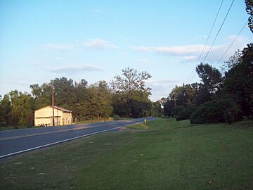 LA 416 in Lakeland, Louisiana