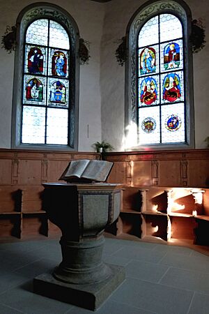 Lauperswil Kirche Taufstein