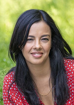 Liz Bonnin, 2018 (cropped).jpg