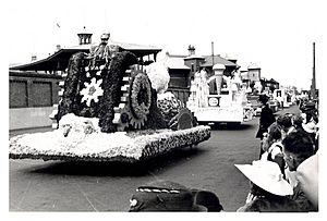 Merino Sheep Wool Industry float- “Australia's March to Nationhood” Australian 150th Anniversary (11426573854)