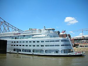 Retired Admiral casino ship.jpg
