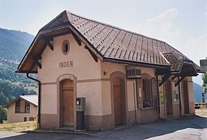 SBB Historic - F 122 00515 001 - Inden LLB ehemaliges Stationsgebaeude Bahnseite