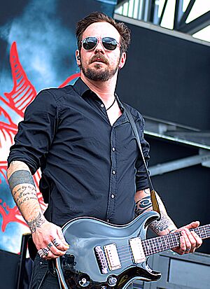 Saint Asonia Rotr 2015 (109533697) (cropped).jpeg