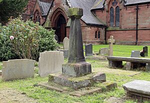 Sundial, St Barnabas, Bromborough 4