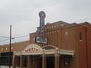 Texas Theatre in Seguin, TX IMG 8156