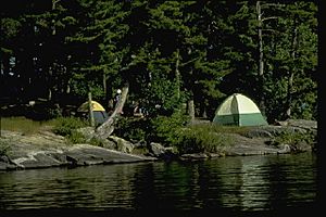 Voya-ImageF 00017 (camping)