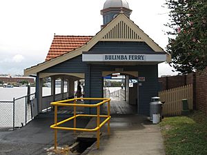 Bulimba Ferry Terminal (2009) - from land to wharf