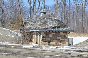 Chester and Frances Bolton House outbuilding