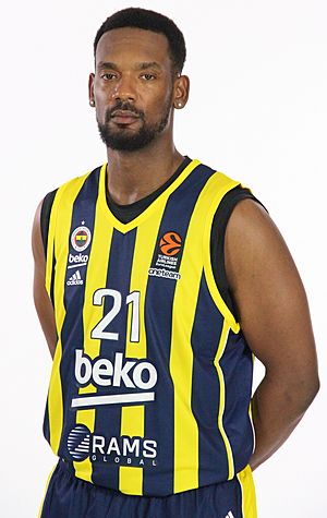Dyshawn Pierre 21 Fenerbahçe Basketball 20230926 (1).jpg