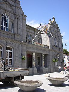 Falmouth-Library-and-Art-Gallery