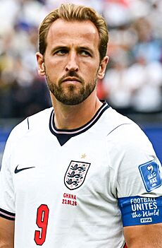 Harry Kane 9 England v Ghana at 2026 Fifa World Cup by YantsImages 01 (cropped)