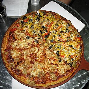 Israeli Pizza w Corn BRiboa 3124