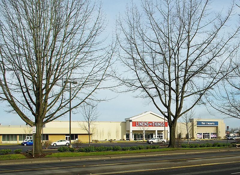 Lancaster Mall