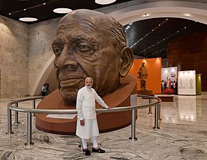 Narendra Modi visiting the Museum, Exhibition and the Viewers’ Gallery, during the dedication of the ‘Statue of Unity’ to the Nation, on the occasion of the Rashtriya Ekta Diwas, at Kevadiya, in Narmada District of Gujarat (3)
