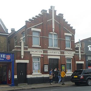 Salvation Army Citadel, 84 Albert Road, Southsea (October 2017) (3)