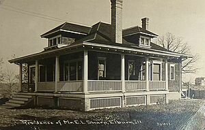 401 N. Main, Elburn IL - c. 1920