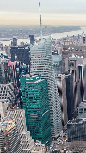 Bank of America Tower in Manhattan 2015.jpg