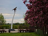 Berlin Airlift Memorial at National Memorial Arboretum.jpg