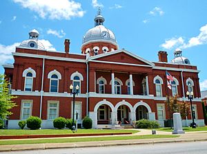County Courthouse in LaFayette in 2012