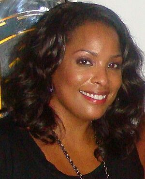 DJ Spinderella 2011 (cropped).jpg