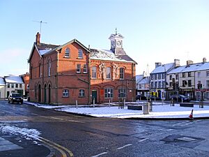 Dromore Market Square December 2009 light snowfall