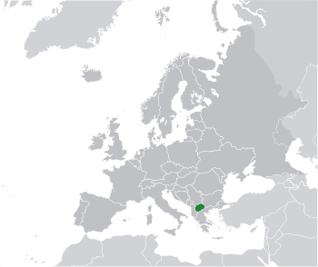 Location of  North Macedonia  (green)on the European continent  (dark grey)  —  [Legend]