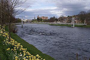 Footbridge over the River Ness, Inverness - geograph.org.uk - 1247164