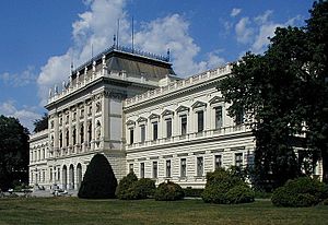 Graz University main-front