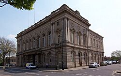 Grimsby Town Hall - geograph.org.uk - 310087.jpg
