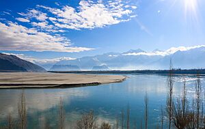 Indus at Skardu (1)