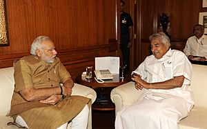Kerala CM Oomen Chandy calls meets PM Modi on 3 June 2014