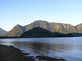 Pellaifa lake 2.jpg