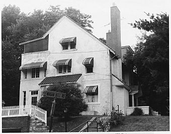 Reginald A. Fessenden House, Newton (Middlesex County, Massachusetts).jpg